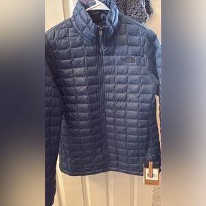 The North Face Navy Women's Jacket thermoball